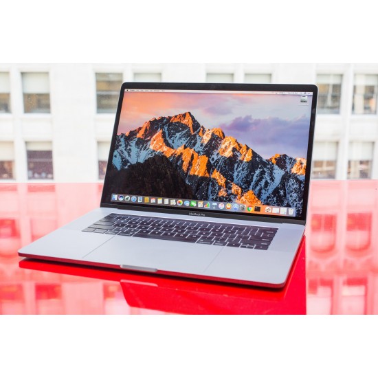 Laptop  MacBook Pro Touchbar 2017, Core i7
